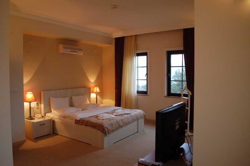 Diamond Park Hotel ซาฟรานโบลู ภายนอก รูปภาพ