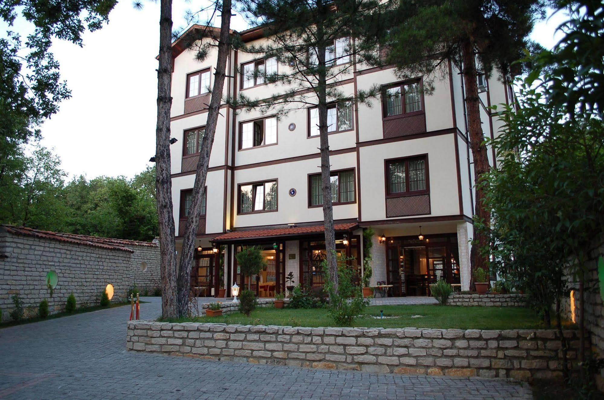 Diamond Park Hotel ซาฟรานโบลู ภายนอก รูปภาพ