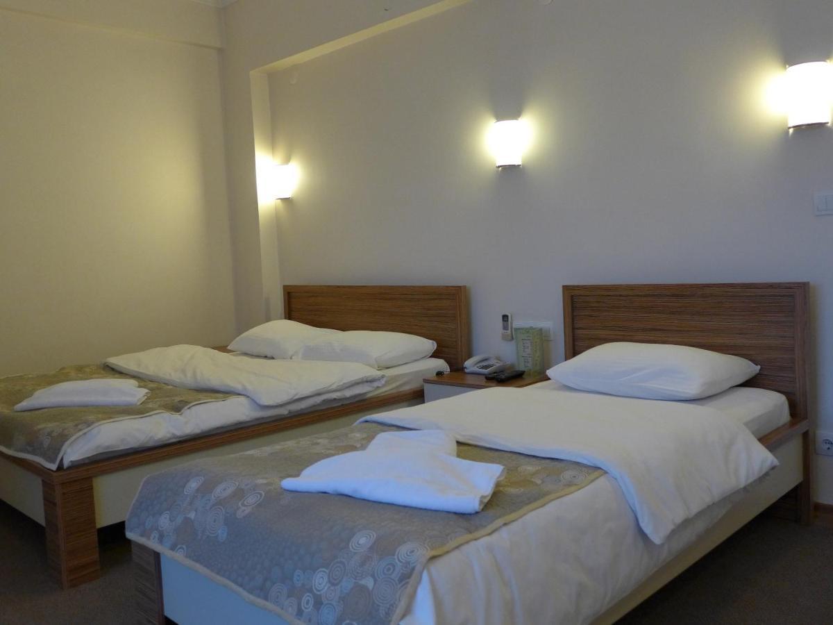 Diamond Park Hotel ซาฟรานโบลู ภายนอก รูปภาพ